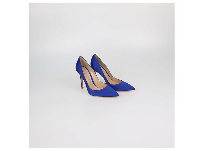 Décolleté a punta in raso blu Gianvito Rossi - vista 2