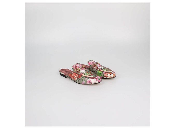 Mules Gucci Multicolor GG Supreme Canvas Blooms Princetown Horsebit Multicolore - vista 2