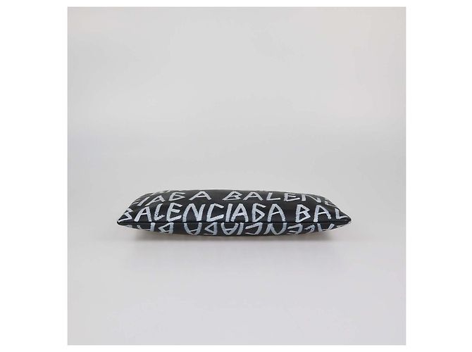 Pouch con zip Balenciaga in pelle nera con graffiti Nero - vista 4