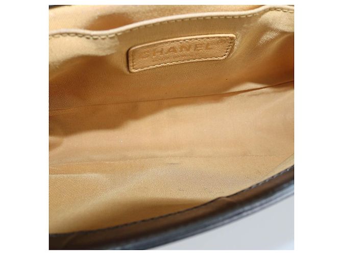 Le Boy Bolsa Chanel Medium Boy Flap em couro acolchoado cinza metálico - vista 6