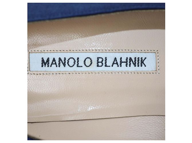Manolo Blahnik Navy Blue Satin Hangisi Pumps - view 6