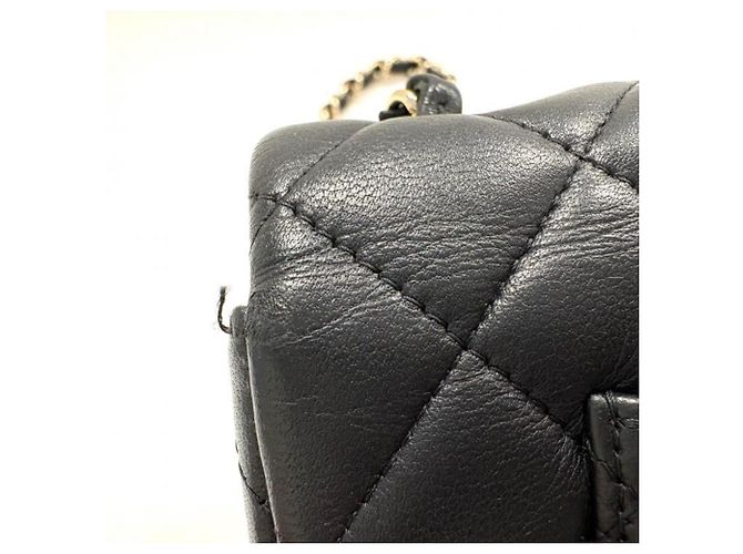 Borsa a tracolla Chanel Lambskin Matelassé 20 con catena Nero - vista 10