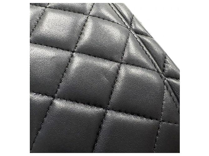 Borsa a tracolla Chanel Lambskin Matelassé 20 con catena Nero - vista 12