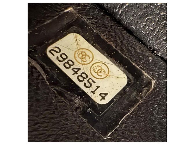Borsa a tracolla Chanel Lambskin Matelassé 20 con catena Nero - vista 7