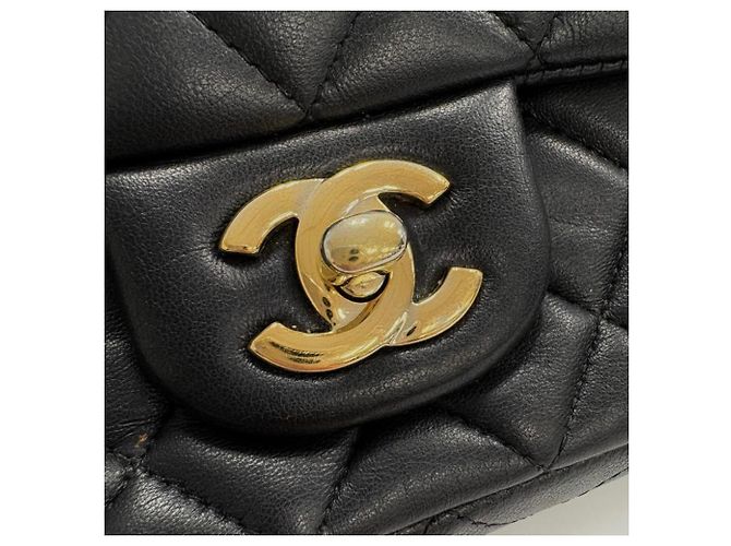 Borsa a tracolla Chanel Lambskin Matelassé 20 con catena Nero - vista 8