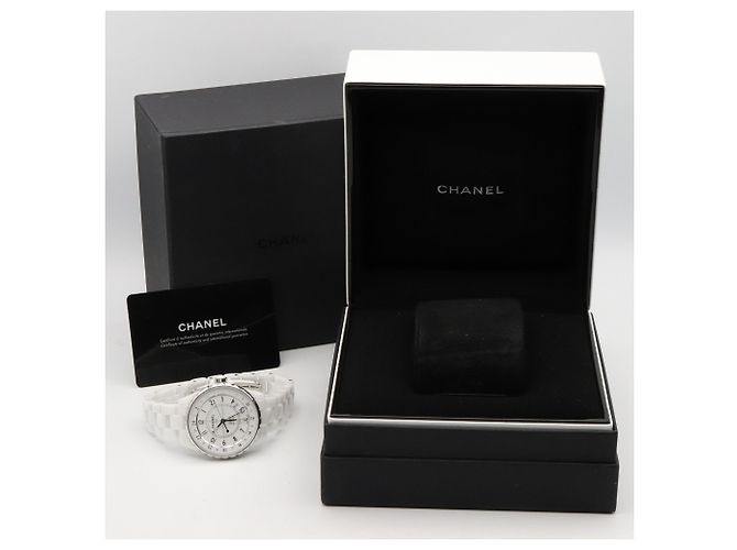 Chanel J12 GMT White Ceramic Automatic Watch - view 10