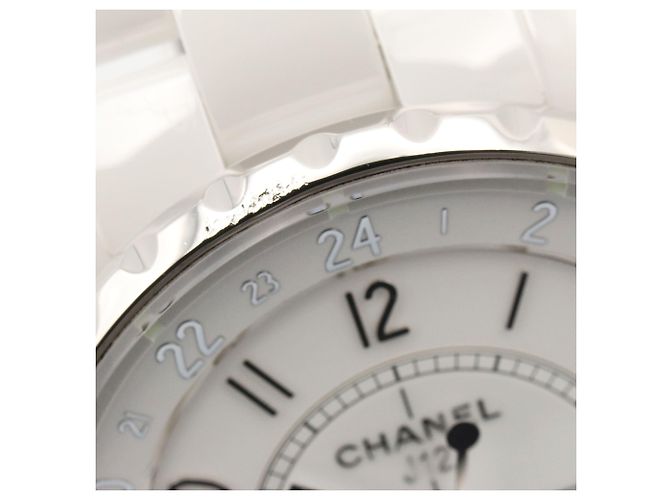 Chanel J12 GMT White Ceramic Automatic Watch - view 13