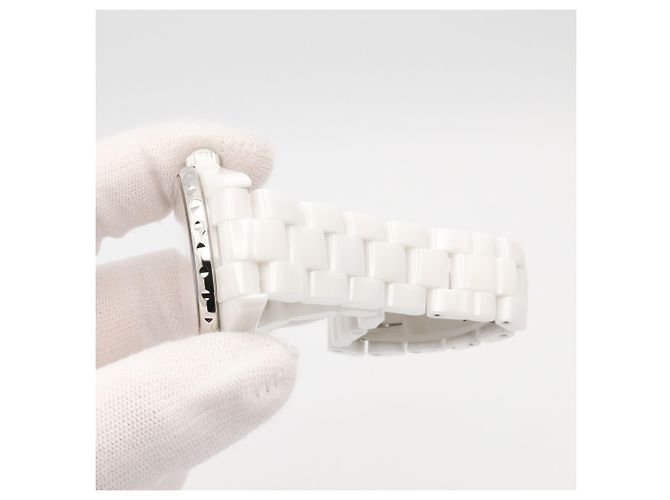 Chanel J12 GMT White Ceramic Automatic Watch - view 8