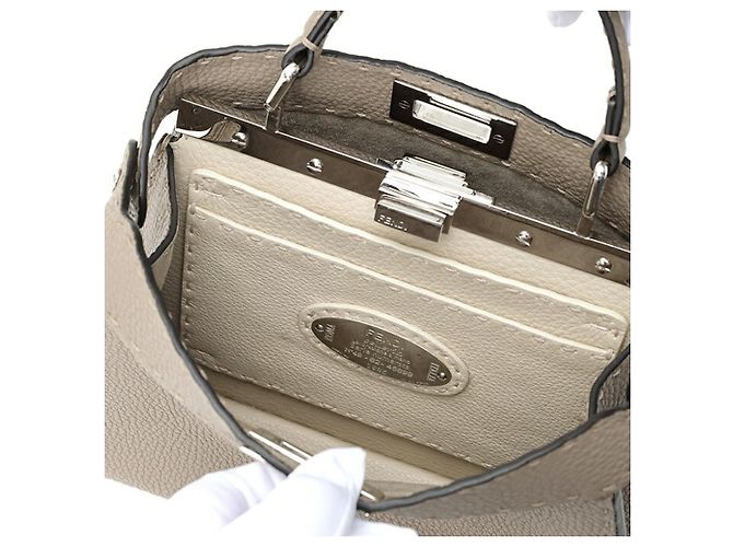 Borsa a spalla piccola Fendi Peekaboo I See You Grigio - vista 7