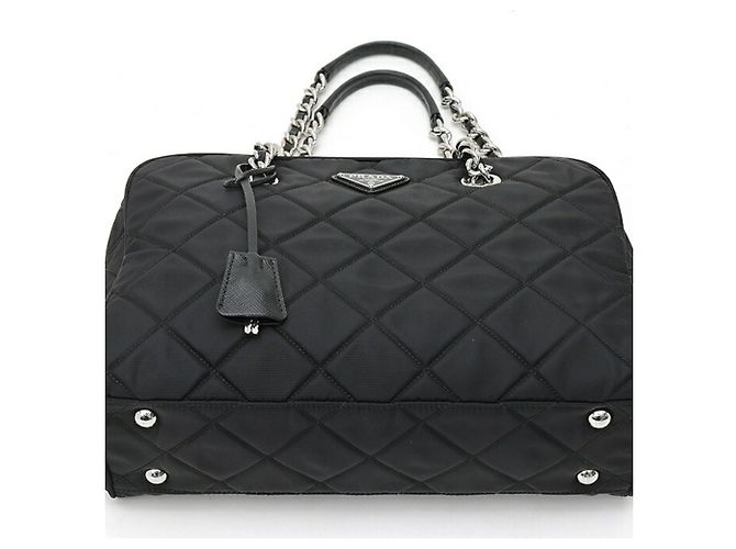 Prada gesteppte Boston-Tasche mit Schulterkette Schwarz - Ansicht 4