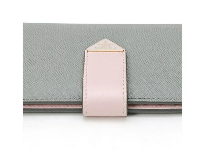 Cartera larga Prada de piel Saffiano con triángulo Castaño Rosa - vista 3