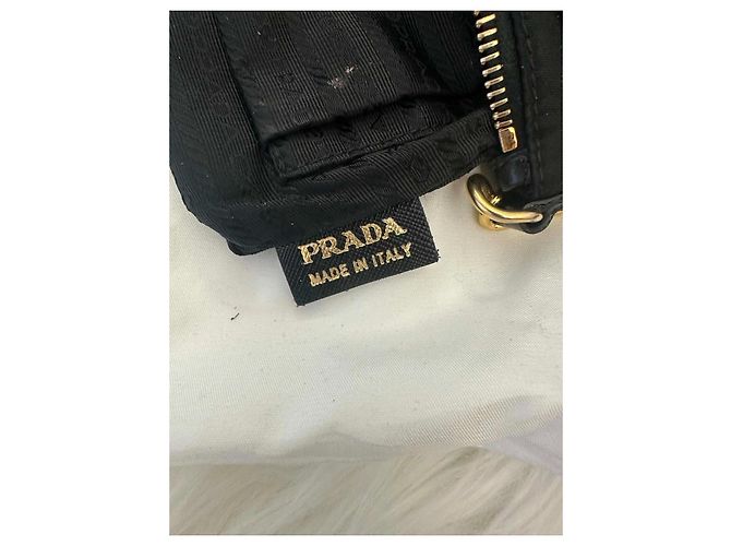 Borsa a tracolla Prada in nylon nero e pelle Saffiano - vista 8