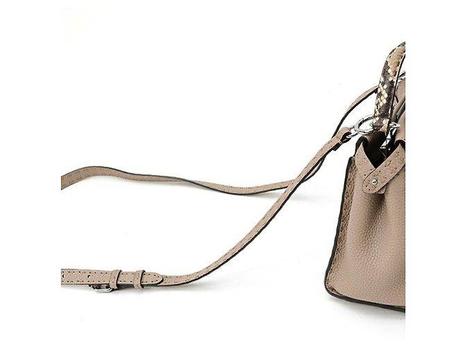 Borsa Fendi Peekaboo Small Selleria Grigio - vista 2