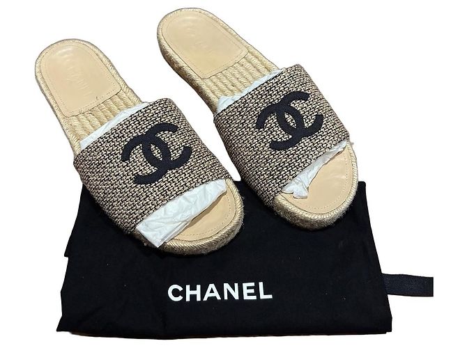 Ciabatte Espadrilles Chanel CC Nero Beige D'oro - vista 2