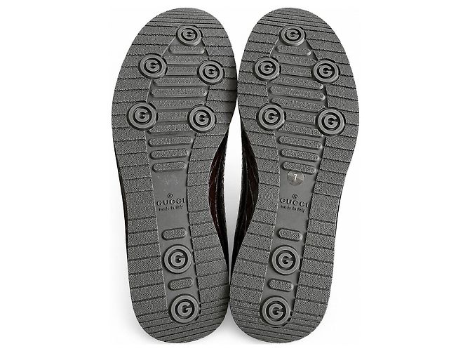 Sneaker Gucci in pelle di coccodrillo marrone - vista 9