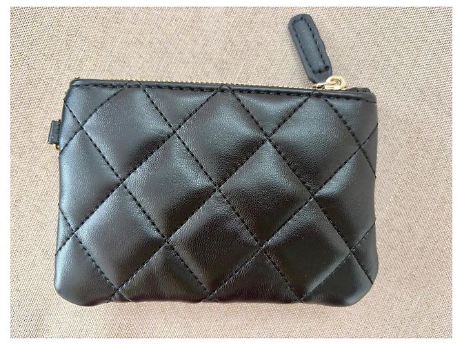 Chanel Handtasche aus gestepptem Leder und Mesh mit passendem Beutel Schwarz - Ansicht 3