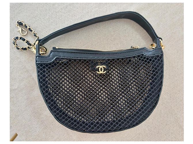 Chanel Handtasche aus gestepptem Leder und Mesh mit passendem Beutel Schwarz - Ansicht 5