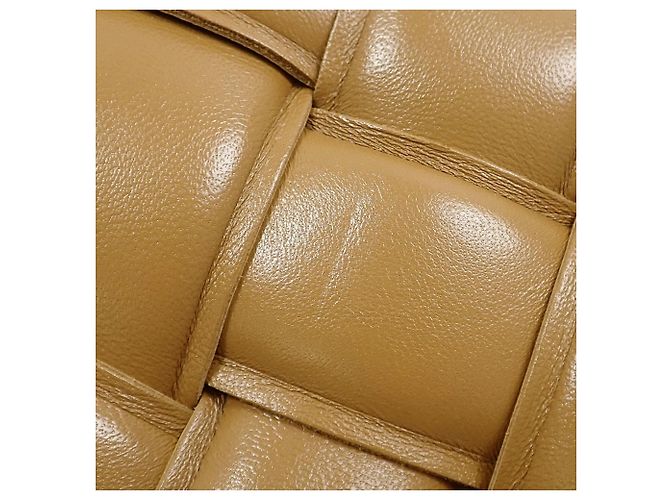 Borsa a tracolla Padded Cassette Bottega Veneta Marrone - vista 3