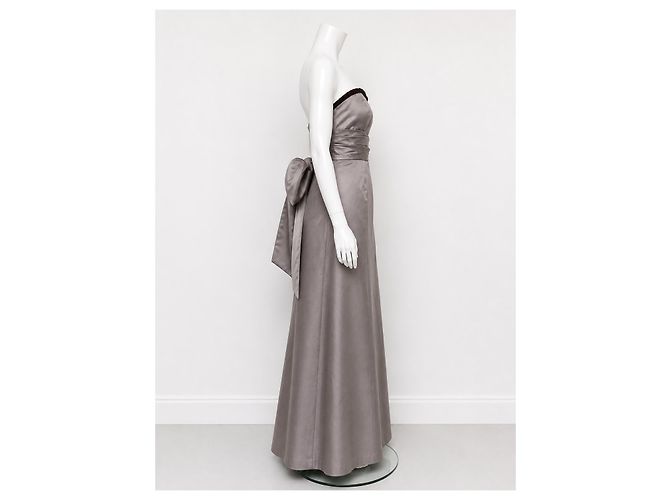 Vera Wang trägerloses Abendkleid in Silber Grau - Ansicht 3
