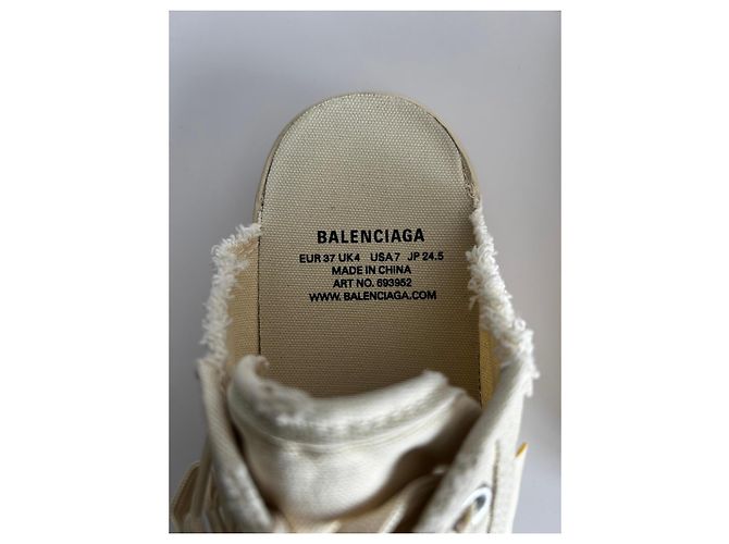Balenciaga Sneaker aus beigem Canvas - Ansicht 6
