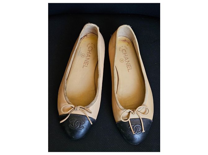 Chanel Ballerine Bicolore in Pelle Nero Beige - vista 18