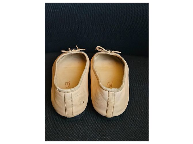 Chanel Ballerine Bicolore in Pelle Nero Beige - vista 8