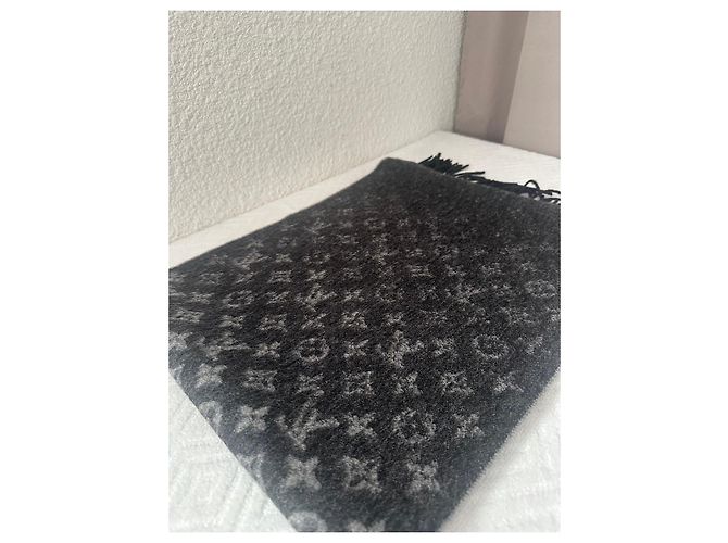 Sciarpa Louis Vuitton Monogram Gradient in Lana e Cashmere Grigio - vista 6