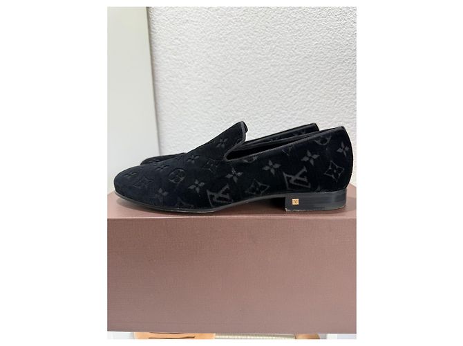 Louis Vuitton Black Velvet Loafer Black Monogram Velour Schwarz 7.5 (41,5) Nero - vista 2