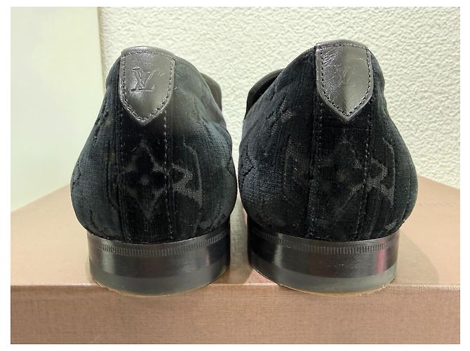 Louis Vuitton Black Velvet Loafer Black Monogram Velour Schwarz 7.5 (41,5) Nero - vista 7