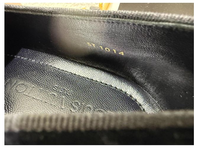 Louis Vuitton Black Velvet Loafer Black Monogram Velour Schwarz 7.5 (41,5) Nero - vista 9