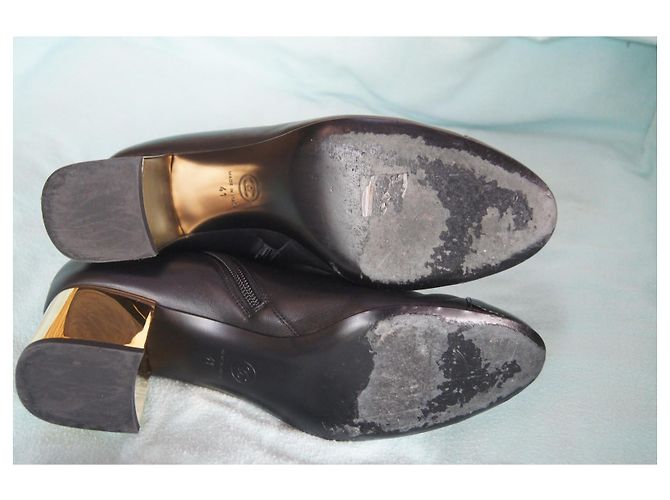 Botas 2-em-1 Chanel em nylon acolchoado e couro preto - vista 15