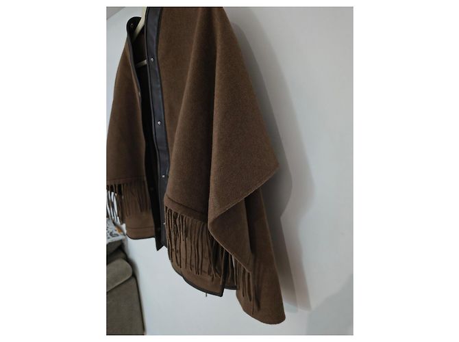 Poncho Hermès de cashmere marrón con flecos y detalles de piel Castaño - vista 4