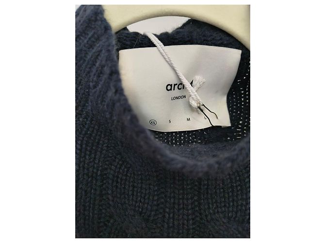 Autre Marque Strickweste in Marineblau Arch4 Dunkelblau - Ansicht 2