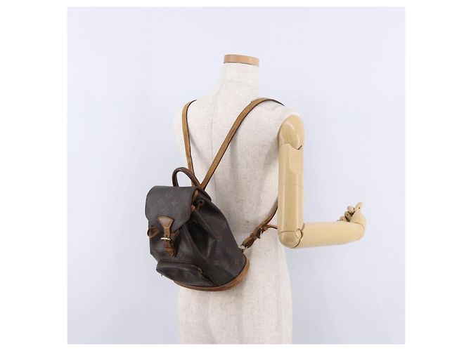 LOUIS VUITTON Monogram Montsouris PM Backpack M51137 LV - vista 26