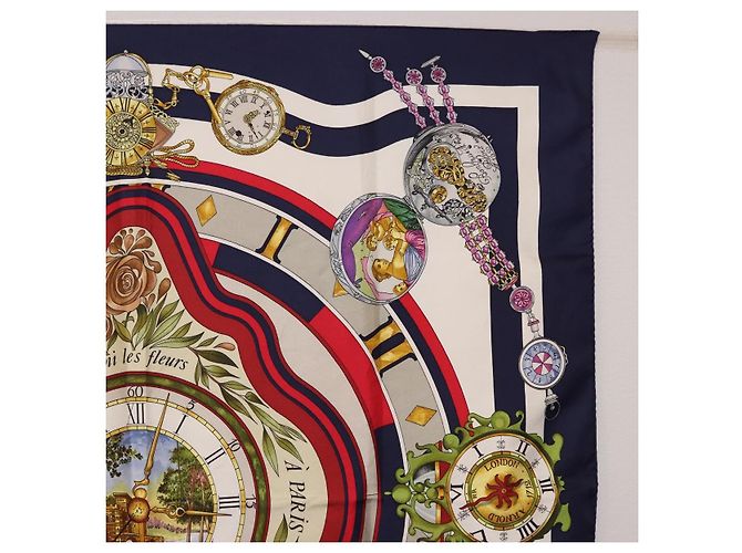 Hermès HERMES Carre 90 Scarf Parmi Les Fleursje Compte Silk Navy - vista 4