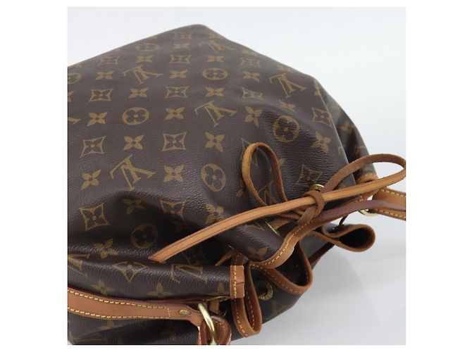LOUIS VUITTON Monogram Petit Noe Shoulder Bag M42226 LV - vista 6
