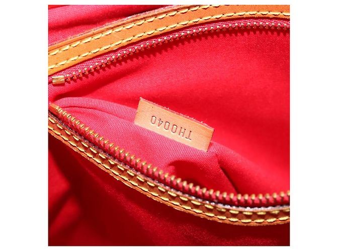LOUIS VUITTON Monogram Vernis Reade MM Hand Bag Red Rouge M91086 - vista 12