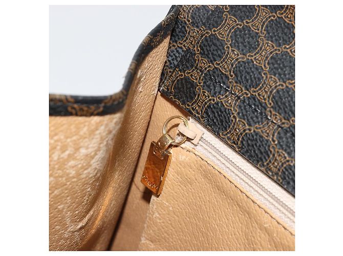 Céline CELINE Macadam Canvas Hand Bag PVC Leather Black Gold - vista 20