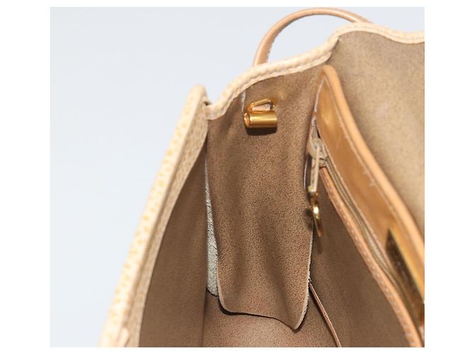 Christian Dior Shoulder Bag Leather Beige Gold Tone - vista 20