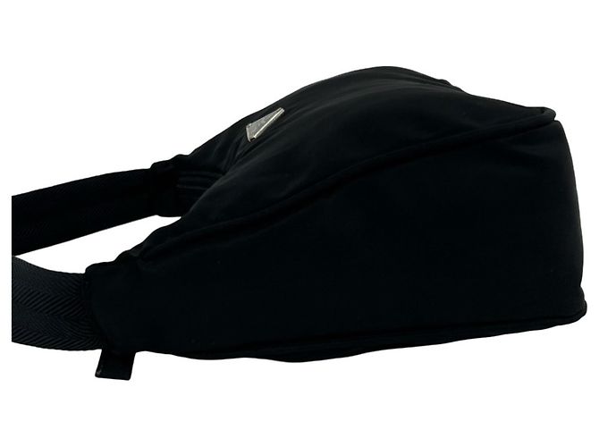 Mini borsa in nylon con logo triangolare Prada Nero - vista 5