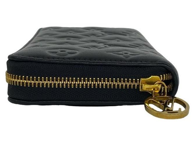 Louis Vuitton Zippy Wallet Coussin Nero - vista 4