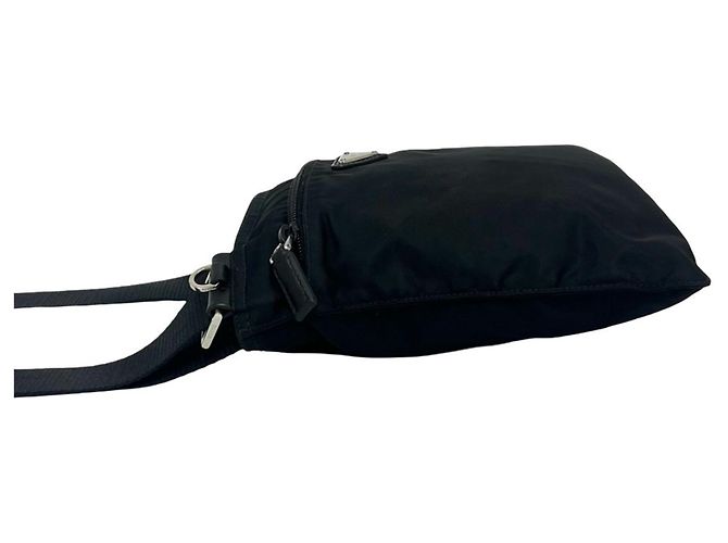 Borsa a tracolla Prada con logo triangolare in metallo Nero - vista 5