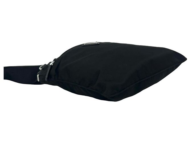 Borsa a tracolla Prada con logo triangolare in metallo Nero - vista 7