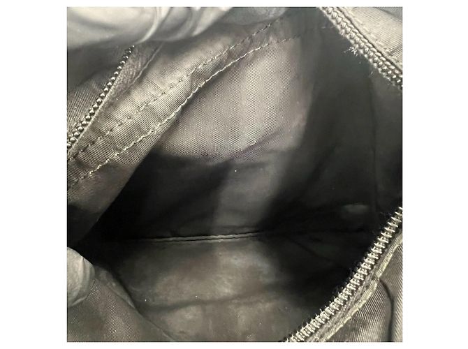 Borsa a tracolla Prada con logo triangolare in metallo Nero - vista 9
