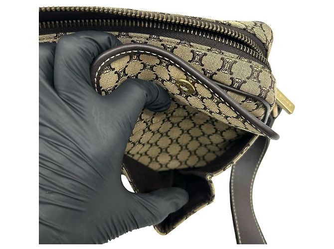 16 Céline Celine Macadam Schultertasche mit Blazon-Muster Braun - Ansicht 10