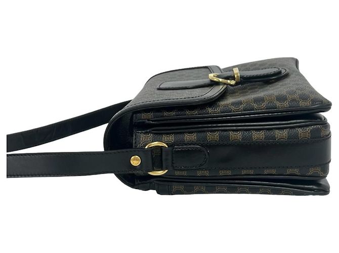 Triomphe Céline Celine Macadam Blazon Pattern Schultertasche aus Leder Braun Schwarz - Ansicht 5