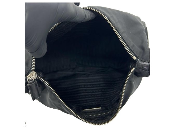 Bolsa Prada em nylon Tessuto e couro com logo triângulo em metal Preto - vista 9