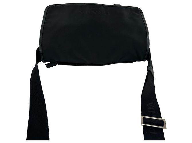 Borsa a tracolla Prada in nylon Tessuto e pelle Saffiano con logo triangolare Nero - vista 4