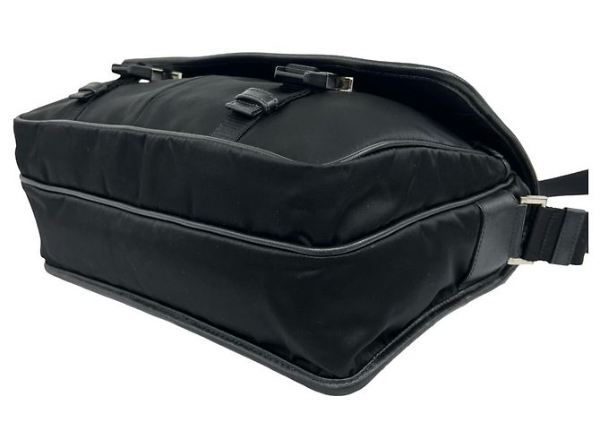 Borsa a tracolla Prada in nylon Tessuto e pelle Saffiano con logo triangolare Nero - vista 8