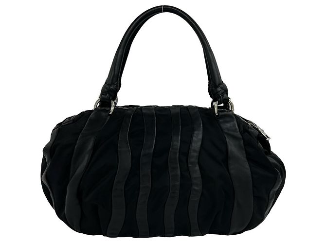 Borsa Tote Prada in nylon Tessuto nero e pelle - vista 3